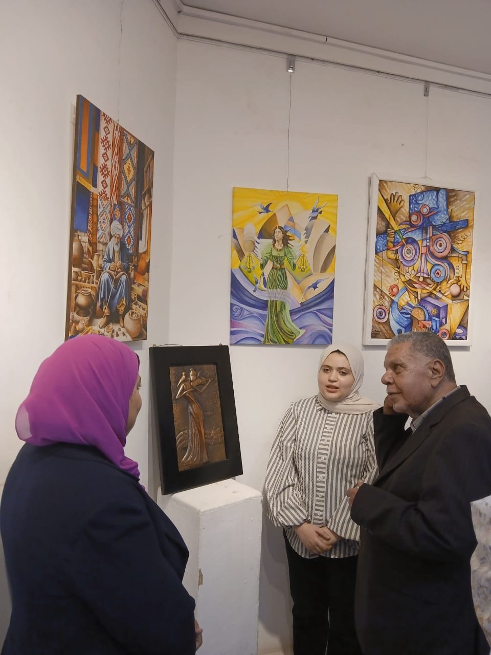 ألوان حواء