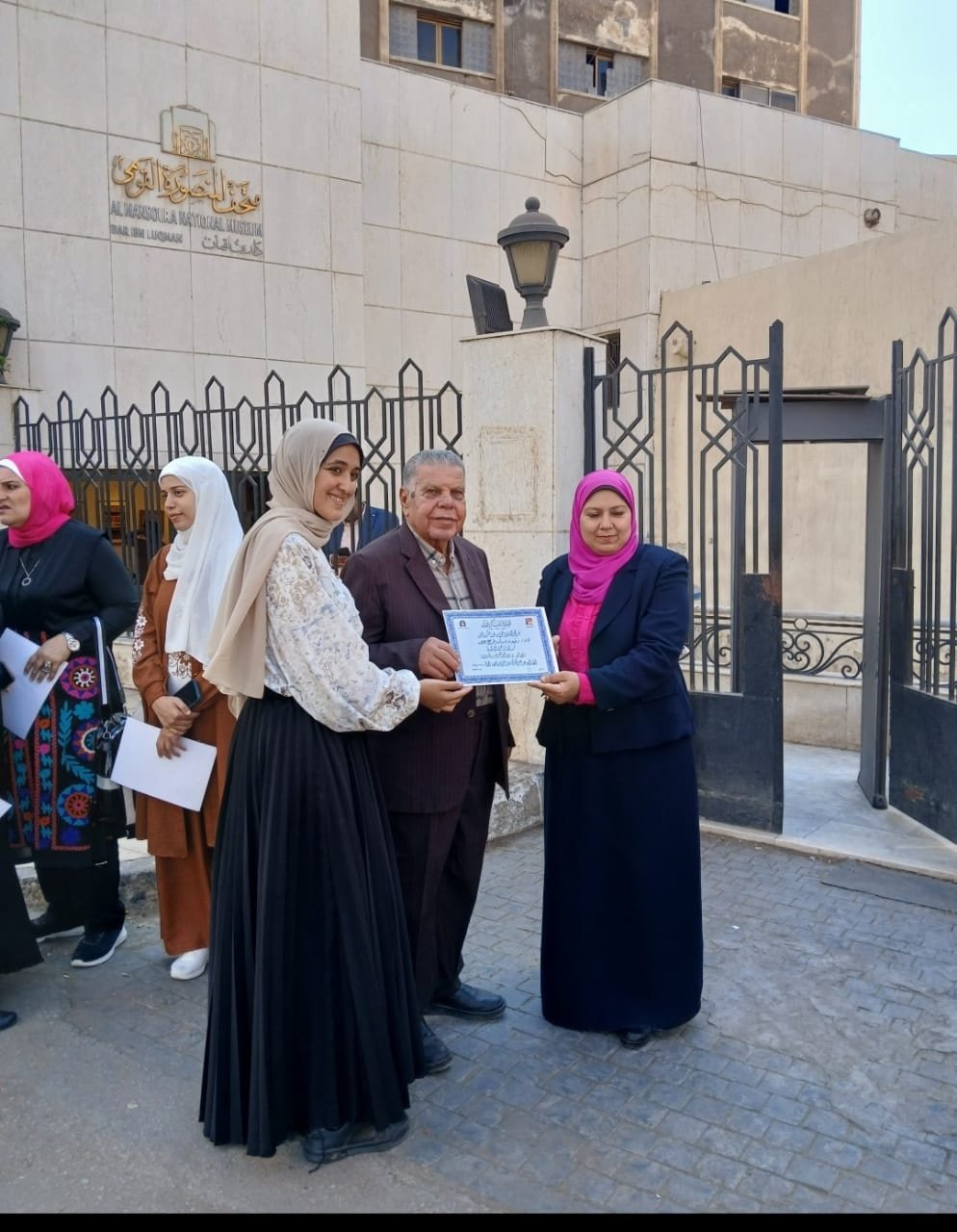 ألوان حواء
